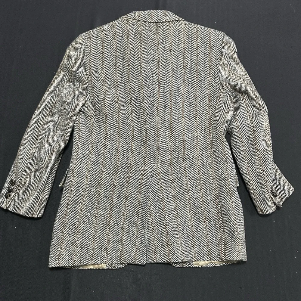VTG Harris Tweed Herringbone Blazer Jacket Mens 38 70s Gray Wool Sport Coat USA